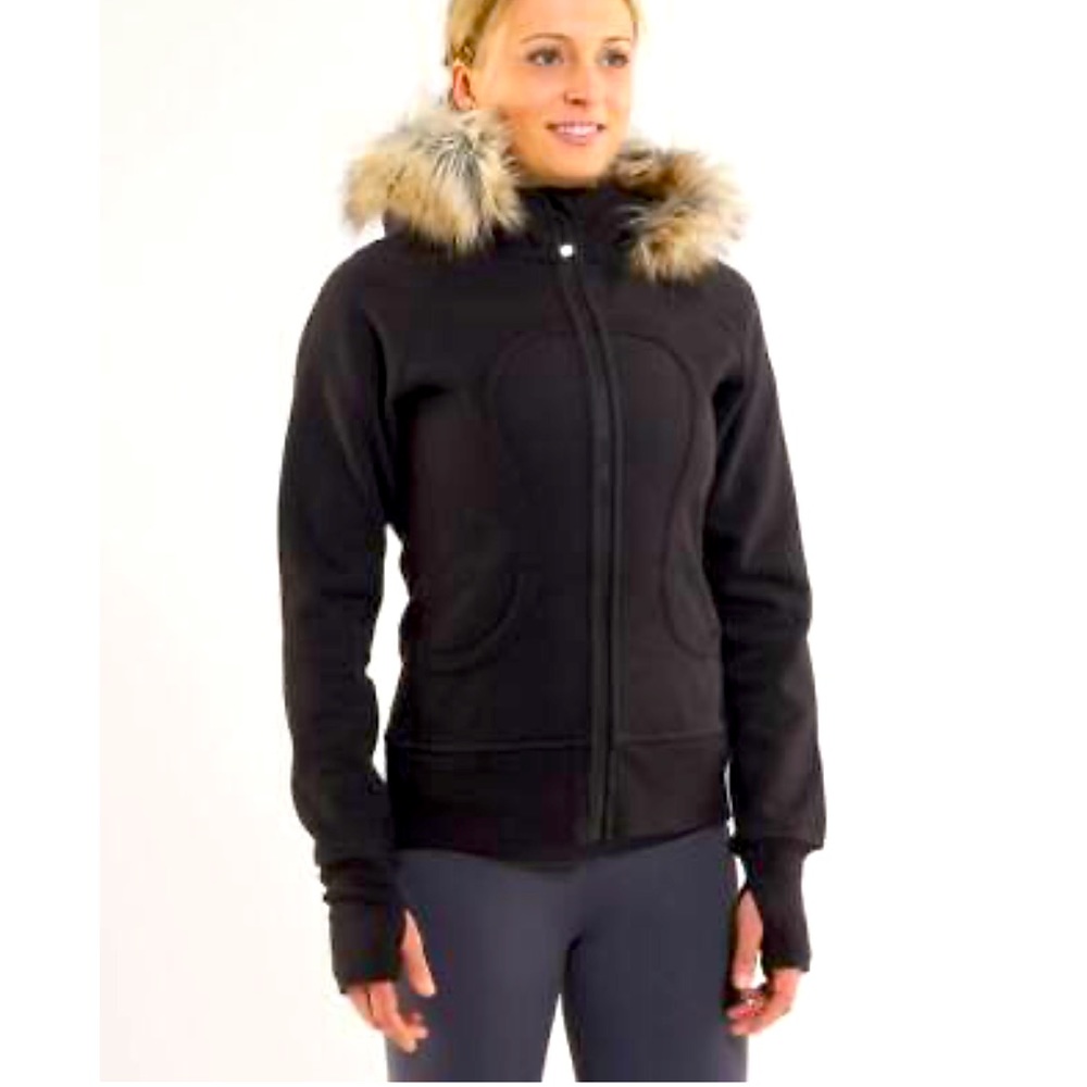 Lululemon Scuba Hoodie w/ Faux Fur Trim (EUC)